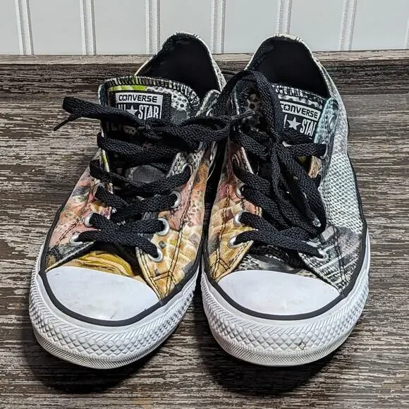 Converse Women's Multicolor Limited Edition Digital Floral Sneaker Size 9.5 - Picture 2 of 6